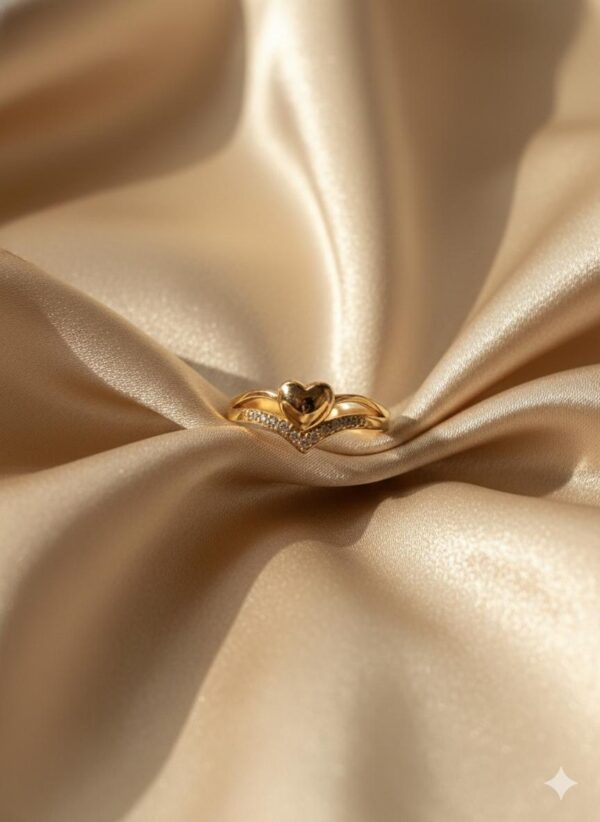 Golden Heart V-Shape Diamond Ring