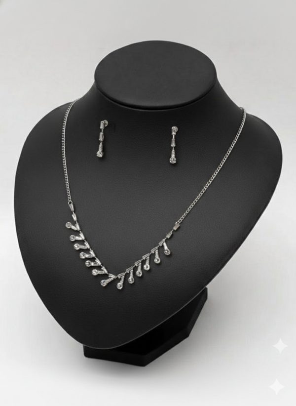 The "Ethereal Glow" Crystal Fringe Necklace