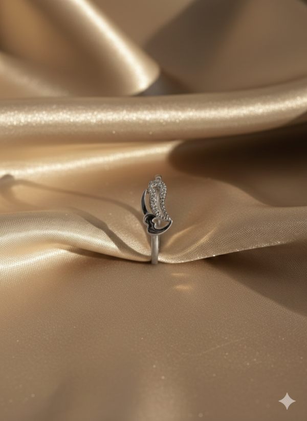Elegant Sterling Silver Heart-Wave Ring
