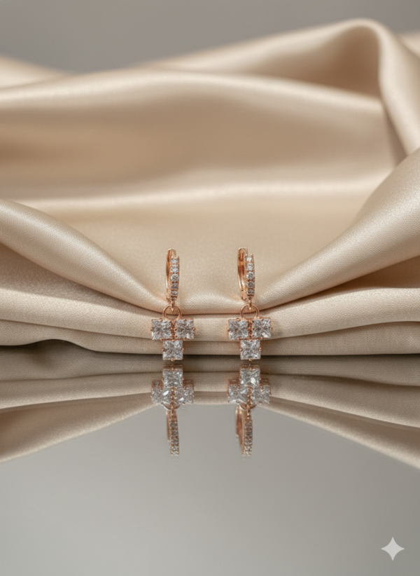 Elegant Sparkling Bridal Dangle Earrings